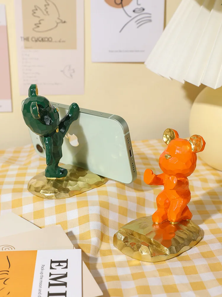 

Cute Bear Phablet Stand Watching TV Cute Ins Cartoon Girl Heart Student Gift Creative Ornaments Living Room Decoration