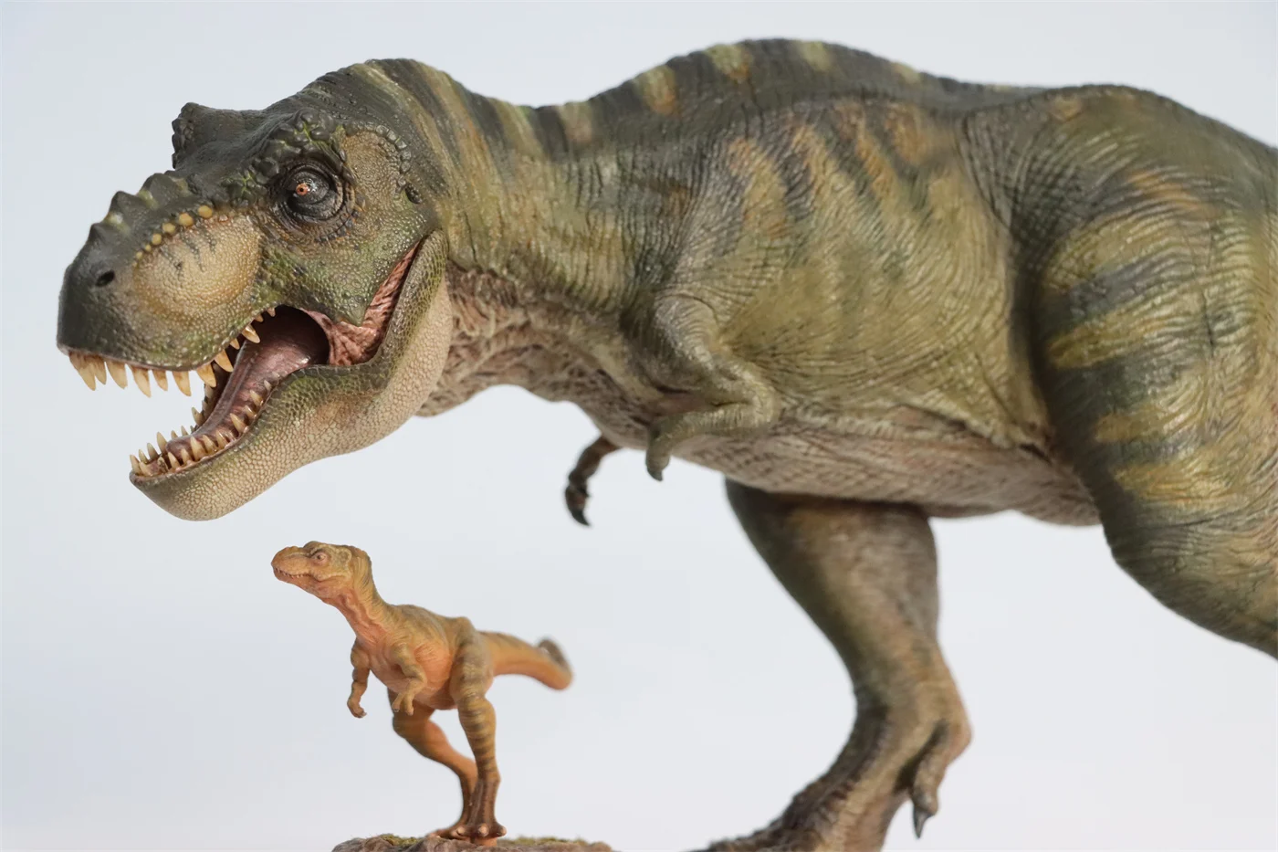 

JM Baby Tyrannosaurus Rex Statue Dinosaur T-rex Resin Model Pre Sale