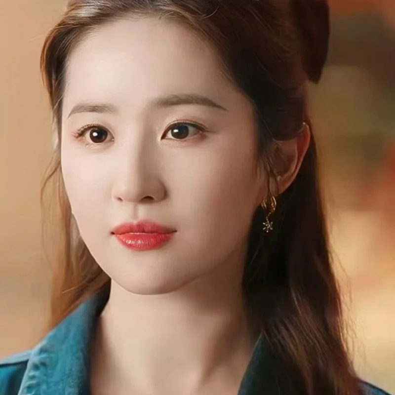 Серьги Lost Romance Huang Yimei Liu Yifei в одном стиле женский кулон виде снежинки изящные