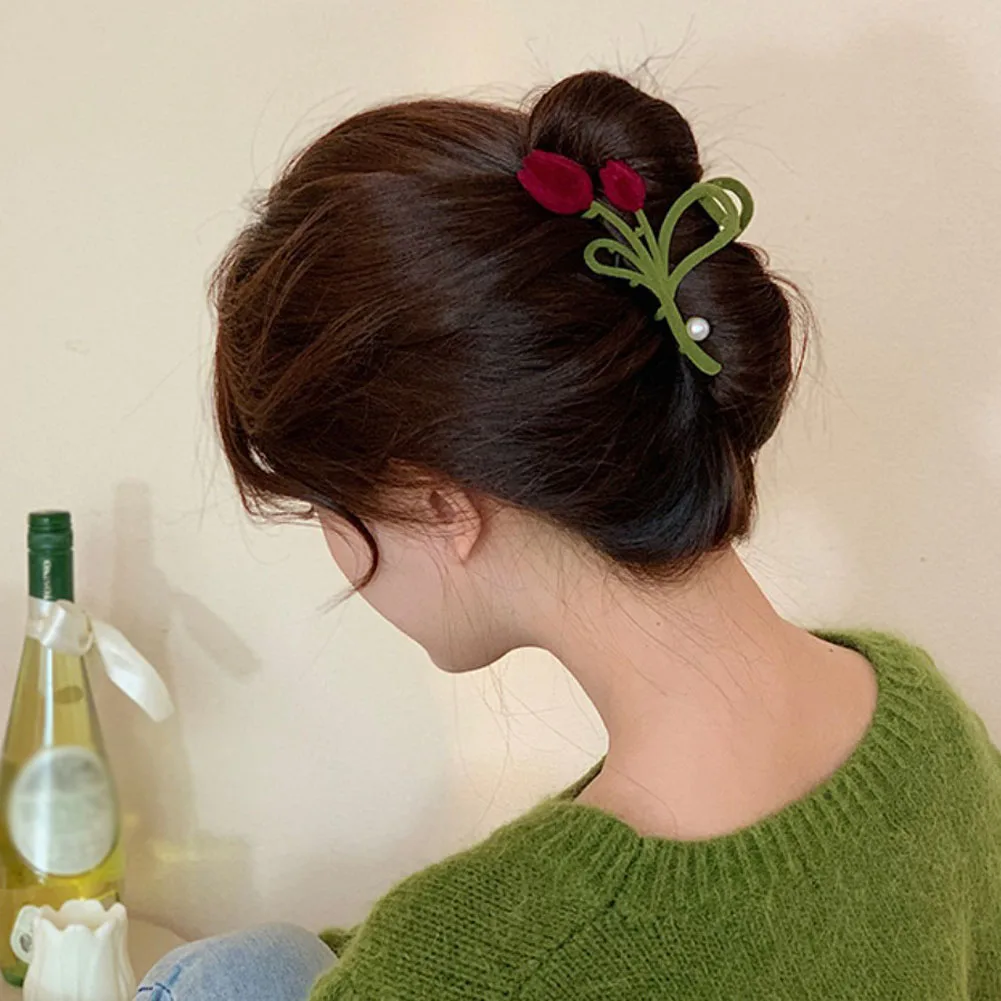 

Retro Velvet Pearl Hair Claws For Women Fashion Large Crab Hair Clip Hair Accessories Headwear