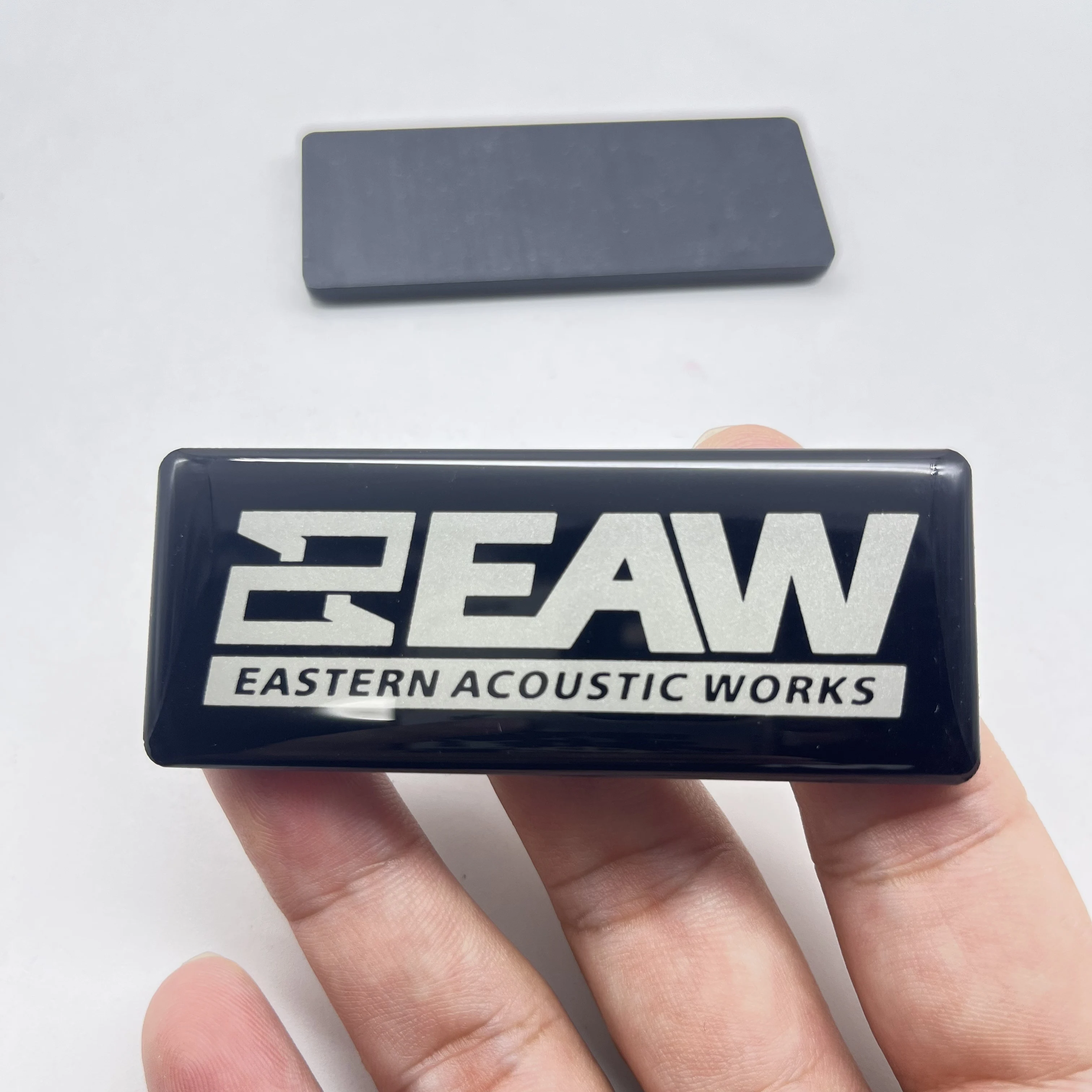 Фото 5 шт., 10 шт. 80x32 мм, акриловый материал для логотипов EAW, вывесок, табличек, подходит для аудиоусилителей, динамиков, громкоговорителей, автомобильных наклеек №3