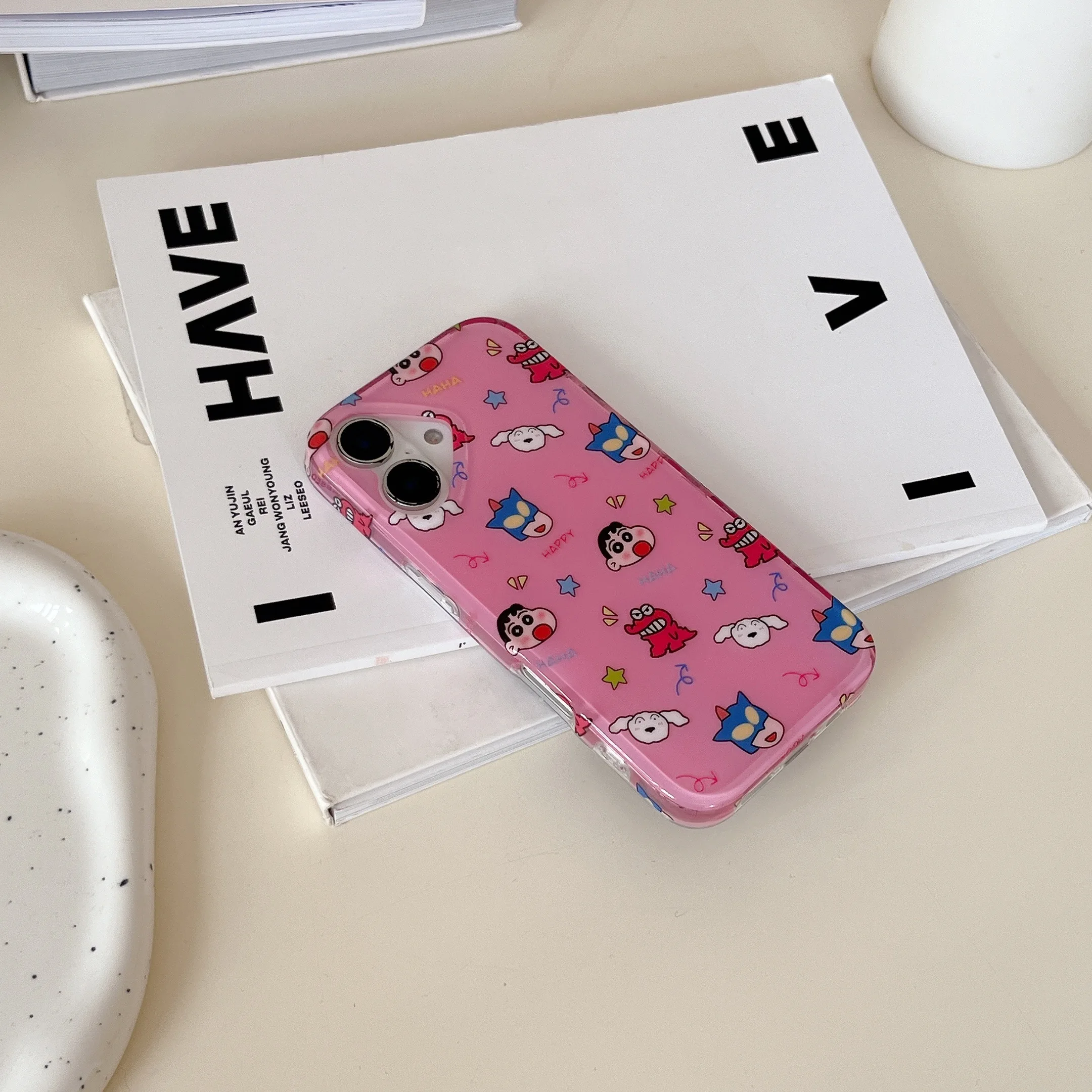 Розовый полноэкранный чехол с карандашом Shin-chan Nohara Shiro Action Kamen Enthusiast для iPhone 16 14 15 13