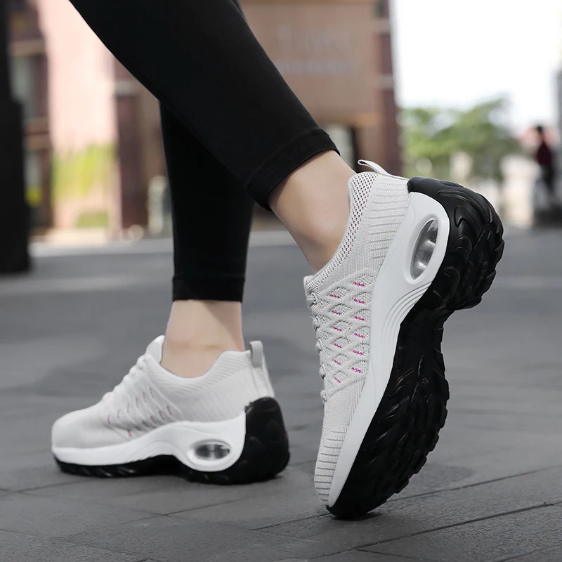 Womens Casual Outdoor Walking Jogging Shoes Shock Absorption Breathable Air Cushion Sports Shoes
