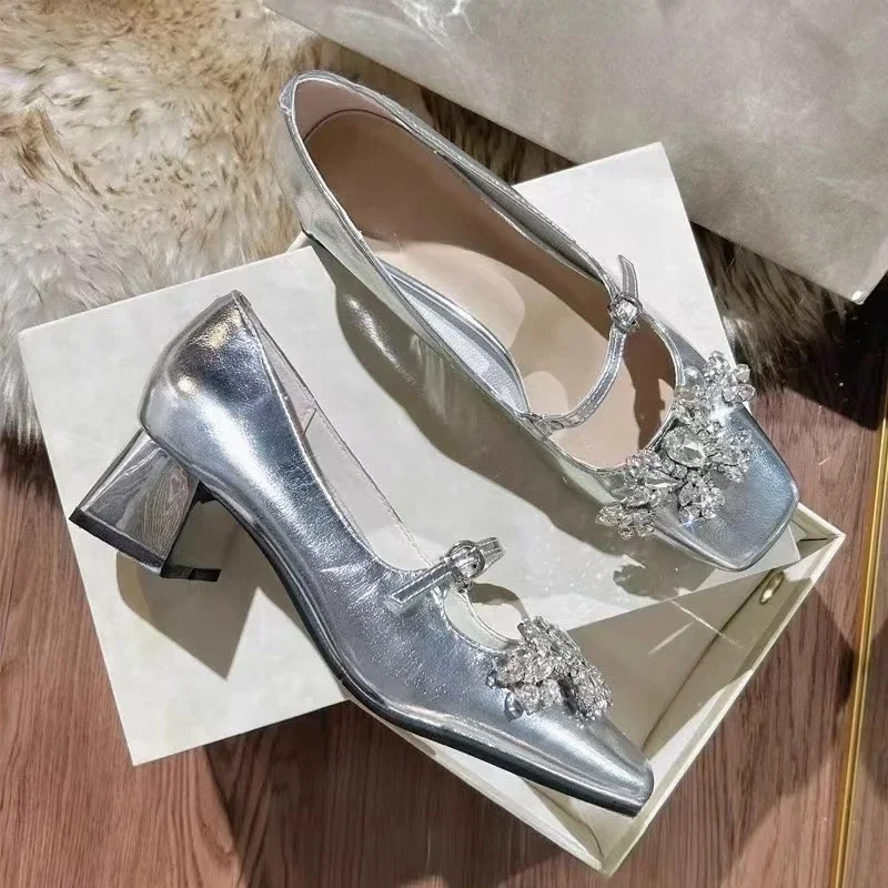 Туфли Мэри Джейн с кристаллами и квадратным носком женские сандалии на высоком