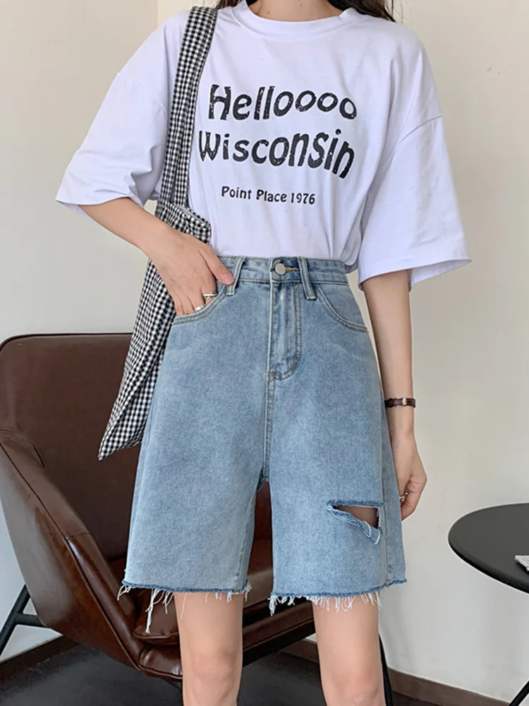 New Spring Summer Women Frayed Hole Retro Blue Denim Shorts Streetwear Female Wide Leg Raw Hem Jeans Shorts Bottoms