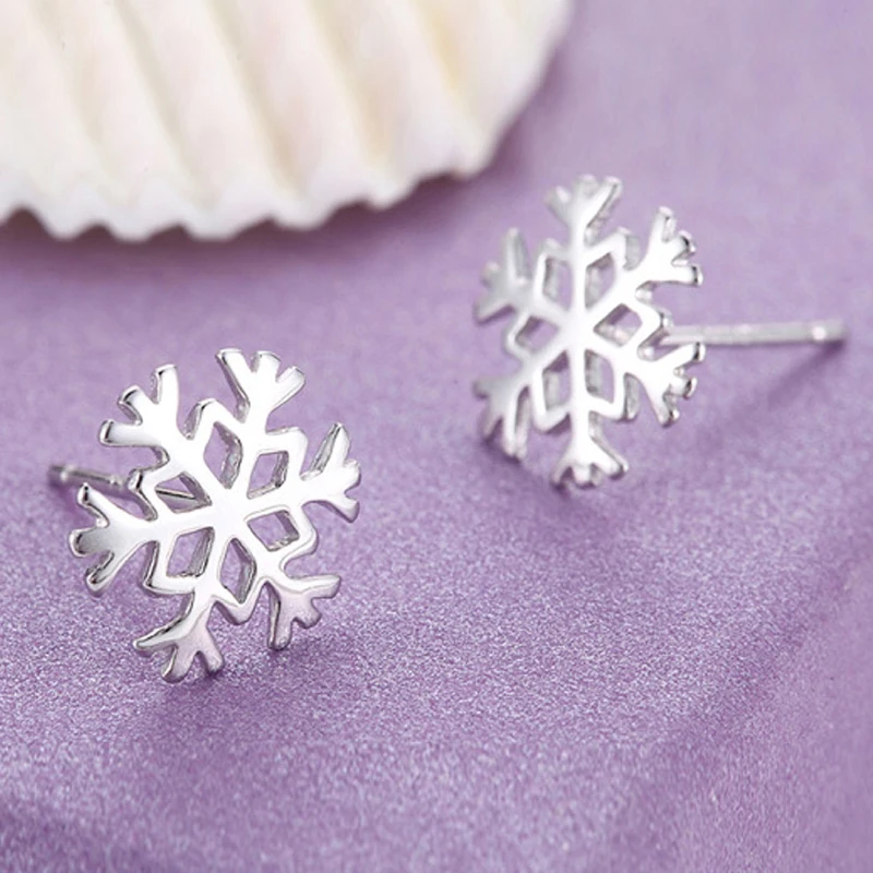 

925 silver classic white snowflake stud earrings for women hollowed-out minimalist earings party exquisite banquet Jewelry INS