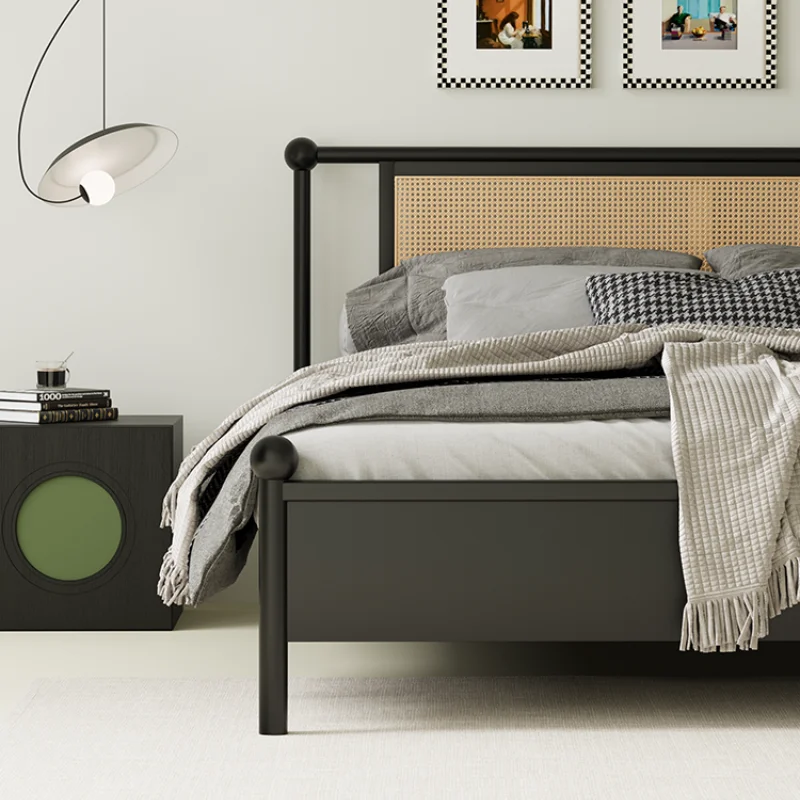 Американская кровать из массива дерева ретро двойная Главная спальня 1 5/1 м