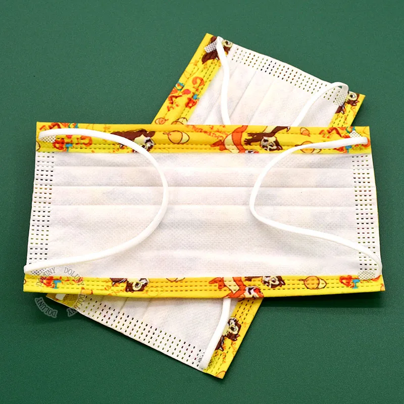 Маска одноразовая для взрослых пылезащитная противоаллергенная 3-слойная с