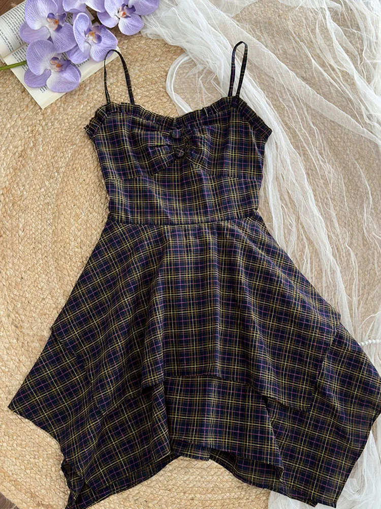 Винтажное модное пикантное платье в стиле пэчворк на бретелях-спагетти Лето 2024