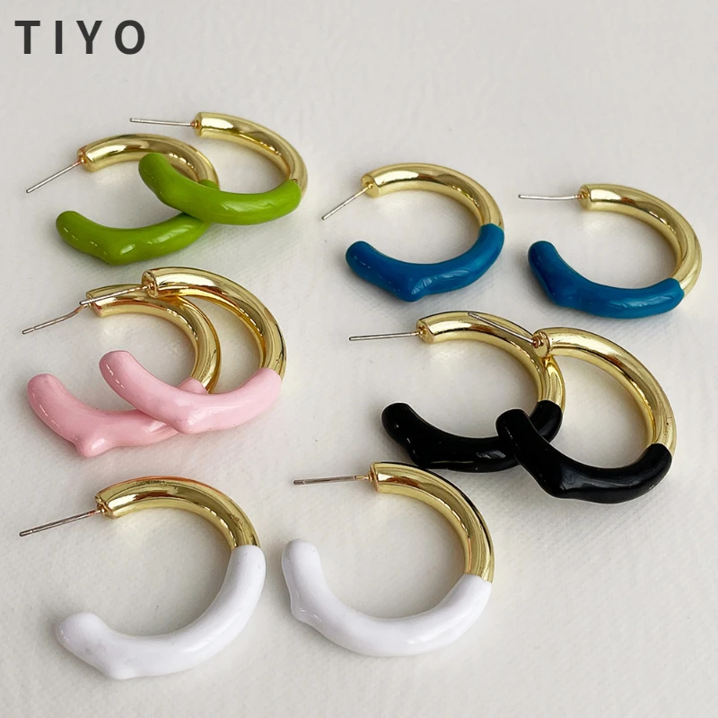 

Trendy Jewelry Round Hoop Earrings Popular Style Classic Design Metal Golden Green Blue Pink White Earrings For Women Girl Gifts