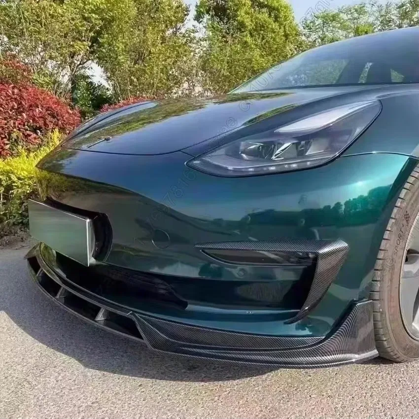 

Накладка на передний бампер (сплиттер) для Tesla Model 3 2017-2023: Комплект защиты и аксессуаров для кузова