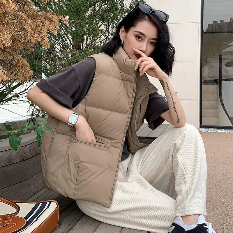 2023 Winter and Autumn Puffer Coat Ultra Light Duck Down Vest Women Casual Female Waistcoat Sleeveless Duck Down Vest U21