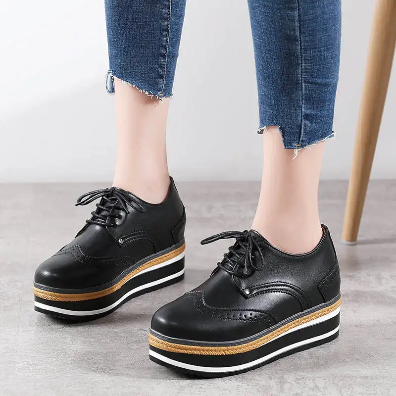 

Summer Sports Shoes Large Soles Sports Sneakers For Women Luxury Tennis Women Sport Sneakers Top Female Running Sneakers Tennis