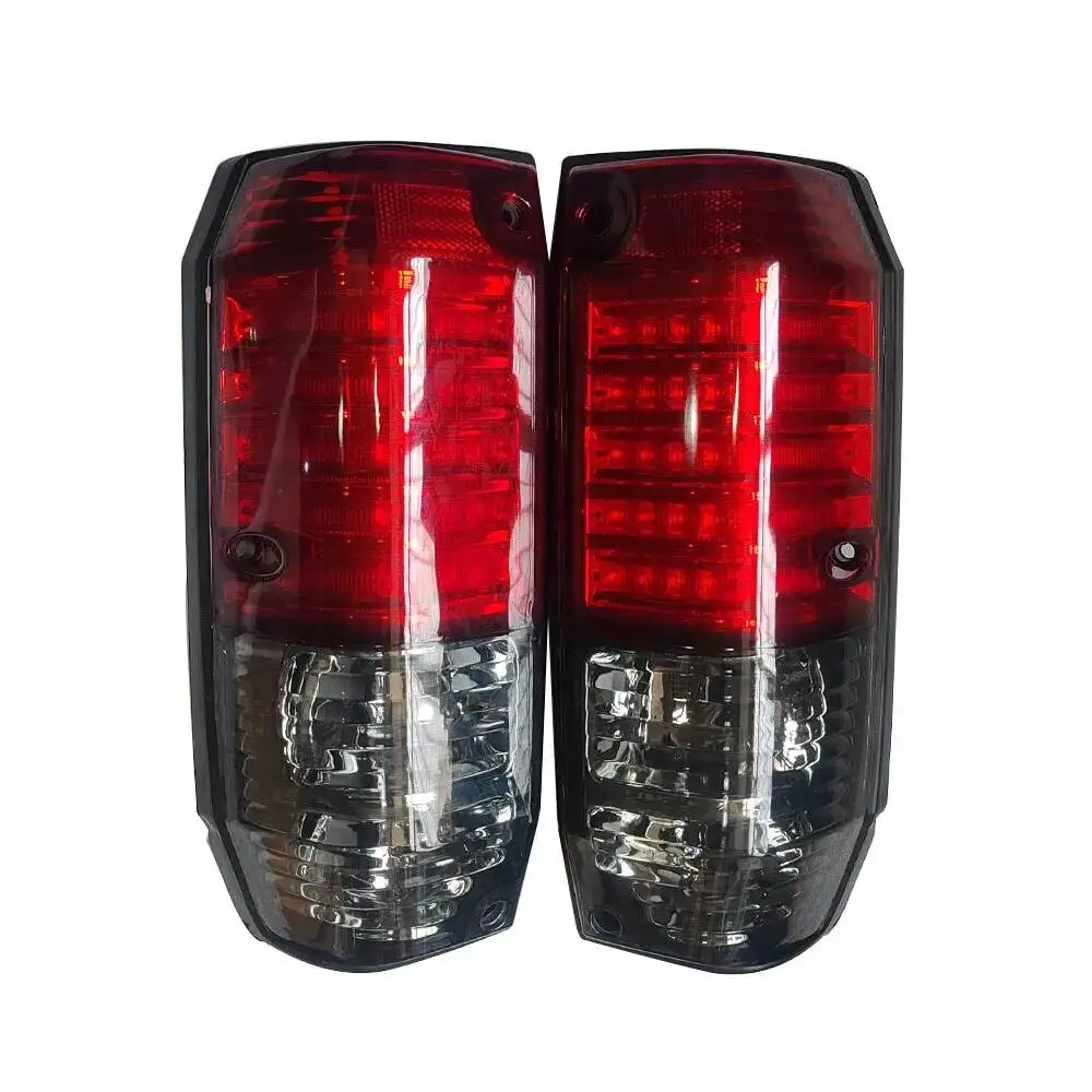 Фото 1 пара задних фонарей (стоп-сигналы и поворотники) для Toyota Land Cruiser Prado FJ70 FJ75 1987-1996, артикул 8156060310 №2