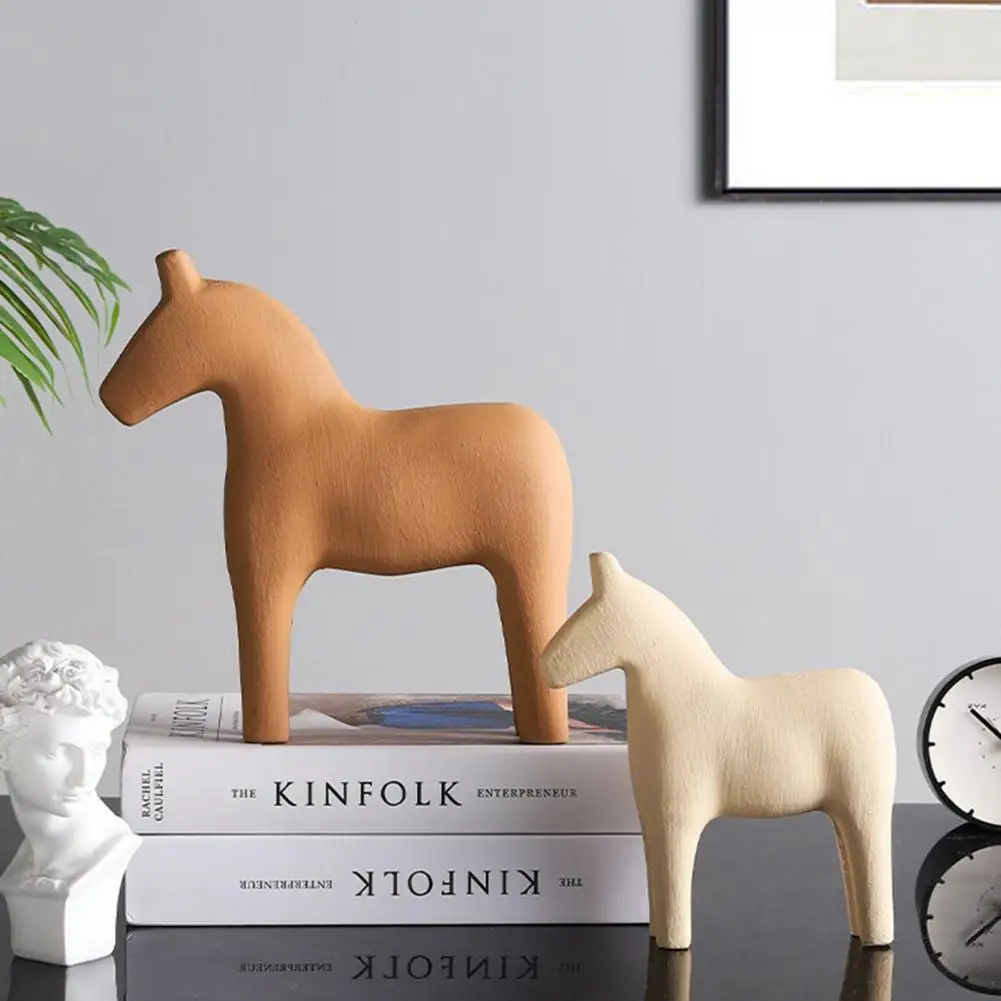 

Chic Trojan Horse Ornament Smooth Surface Horse Ornament Eco-friendly Household Children Room Ornaments Decorate