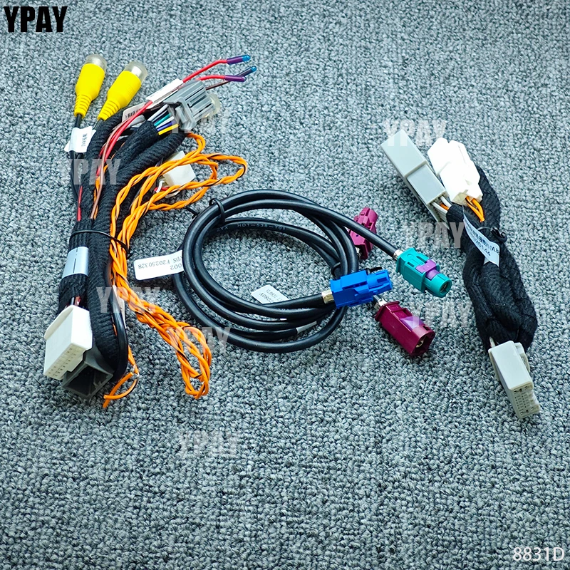 Фото Камера заднего вида для Volvo XC60, XC40, XC90, S90 2016-2022 годов выпуска, передняя и задняя, с интерфейсом Plug&Play. №4