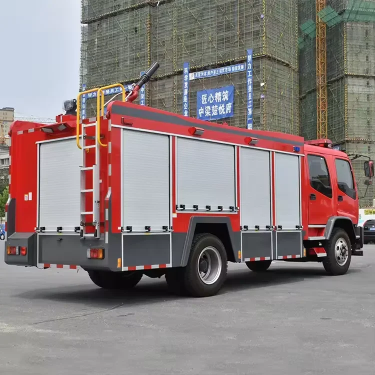Хорошее качество Isuzu 6000 литров FVR пожарная машина водная надувная цена на продажу