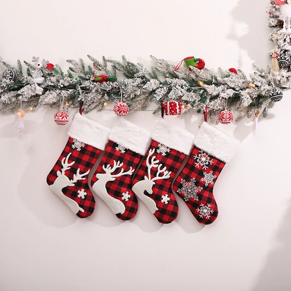 

Рождественские чулки, носки, подарки, конфеты, сумка, искусственное дерево, олень, карманное подвесное украшение, новый год 2023, рождественские украшения