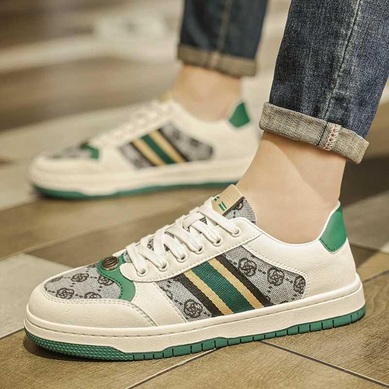 Brand Men Skateboarding Shoes Flat Man Sneakers Zapatos Hombre Autumn Male Sport Shoes Rubber Mens Luxury Shoes Autumn Man Shoes