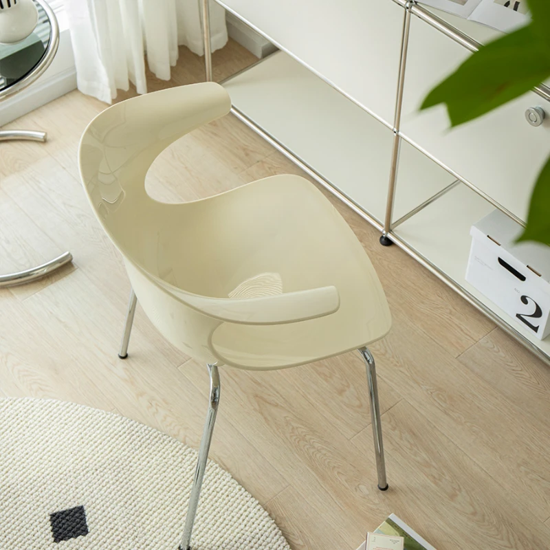 

Vintage dining chairs, Nordic acrylic chairs, small household sizes, modern minimalist internet celebrities, cream style