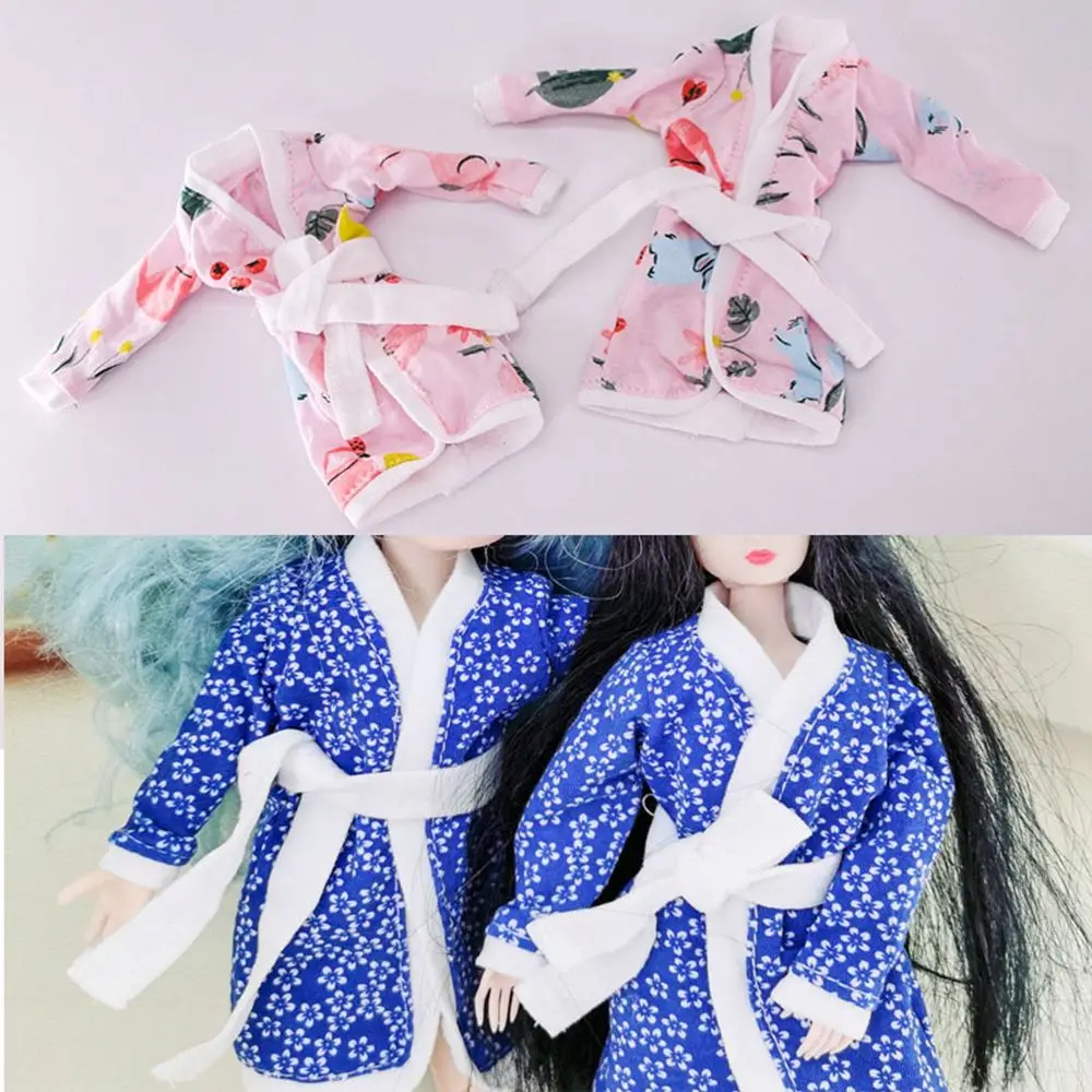 Подарочные игрушки 1/6 кукольный игровой домик розовое серое сердце 30 см халат