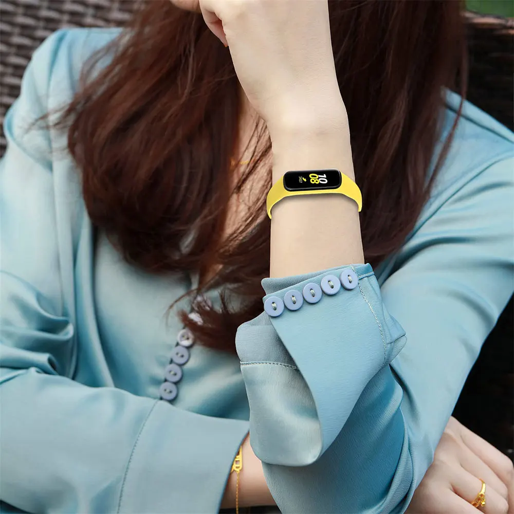 Фото Силиконовый ремешок для часов Samsung Galaxy Fit-e R375, умные аксессуары, сменный браслет, ремешок для Galaxy Fit E R375 №2