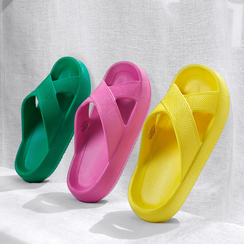 Brand High Quality Women Slippers Thick Platform Slippe Men Bathroom Slipper Soft Eva Anti-Slip Couples Slides Lady Summer Shoes