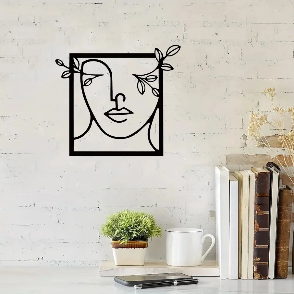 Металлическая стена искусство женщина лицо с листьями-символ элегантности.