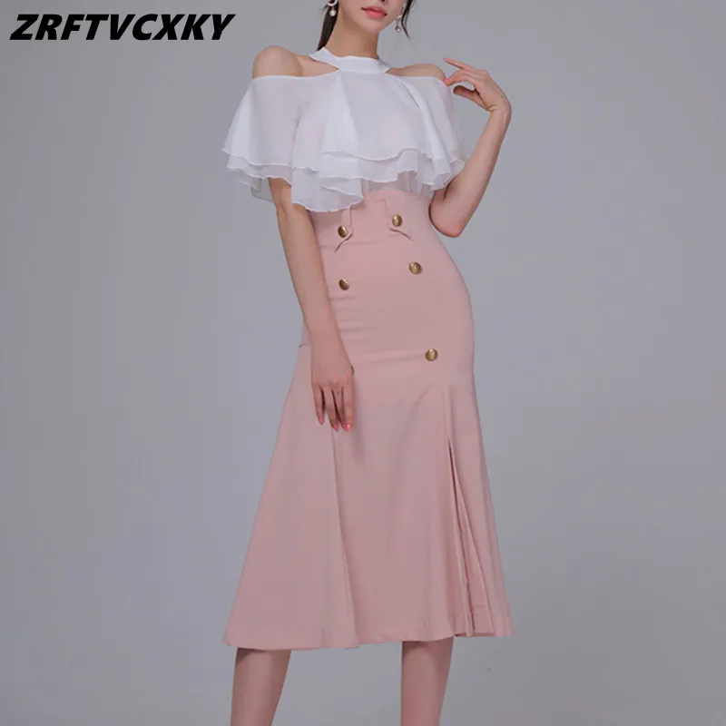 

Женский костюм-двойка с юбкой-годе, шифоновая блузка с открытыми плечами и оборками + облегающая юбка миди с разрезом и высокой талией, костюм в Корейском стиле из двух предметов на лето