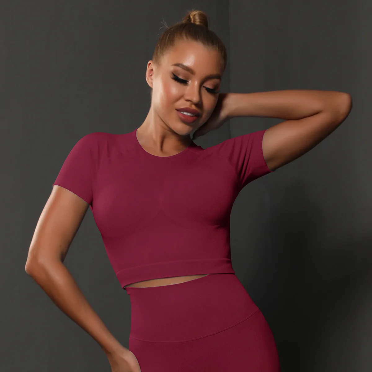 Workout Sport Top Women Sexy Short Sleeve Yoga Crop Tops Gym Fitness Shirts Quick Dry Running Training t-Shirts Solid Sport Wear