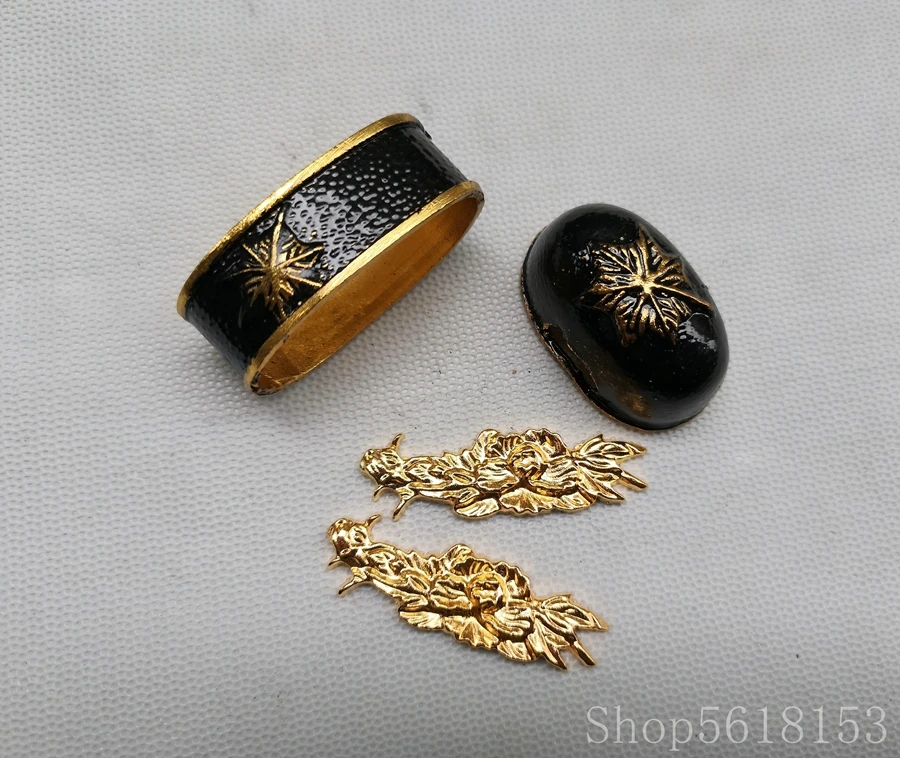 

Два цвета фучи менуки для катаны