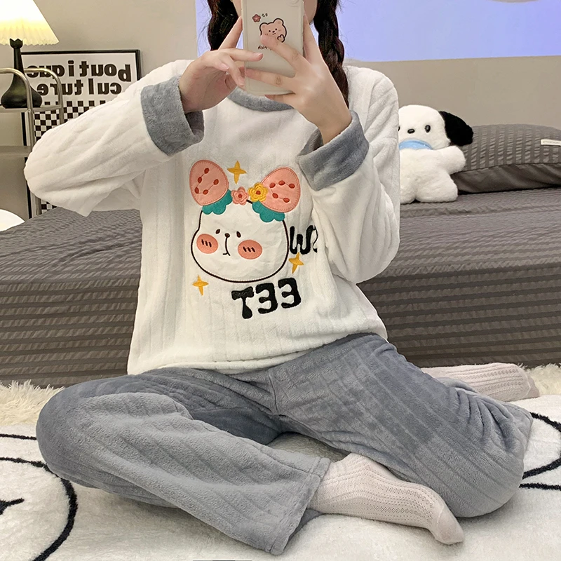 

Женский зимний фланелевый пижамный комплект флисовые пижамы одежда для сна плотная Домашняя одежда теплая бархатная Женская милая толстов...