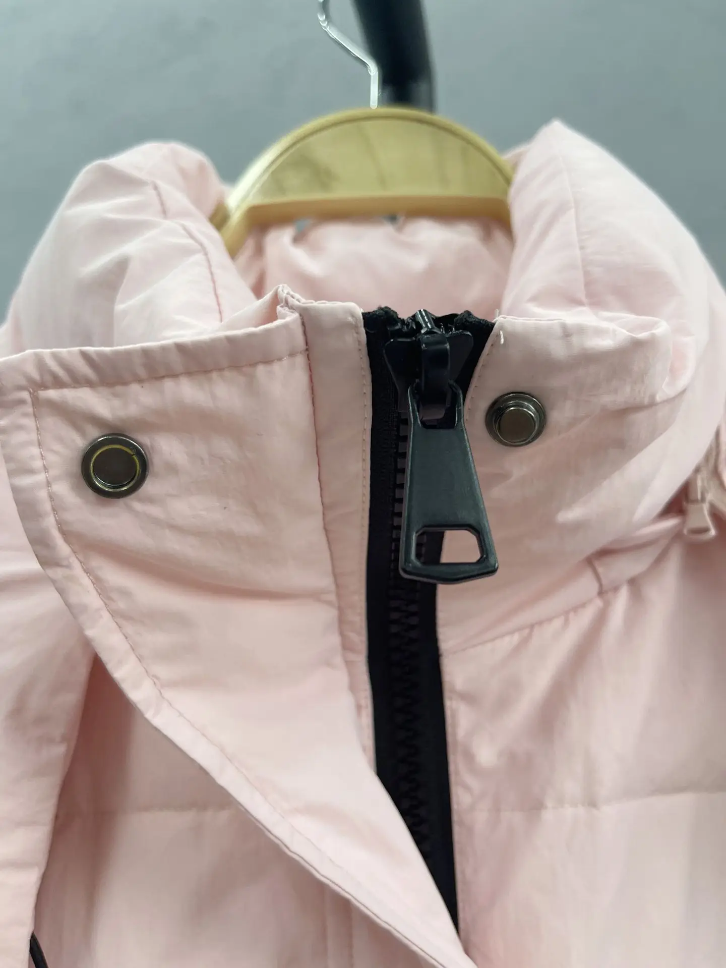 Рисунок 6 - Женская Длинная зимняя куртка до колен