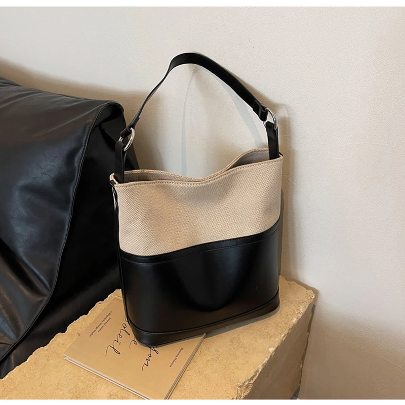 

2023 Large Capacity Bag Women’s Fashion Bucket Bag Niche Versatile Shoulder Bag