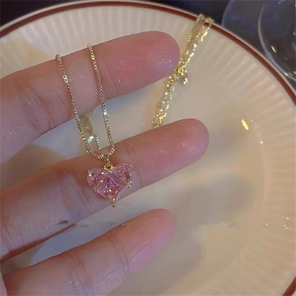 

Sparkling Pink Crystal Glass Pendant Necklace Love Women's Necklace Fashion Luxury Heart Necklace Accessories Trendy Jewelry