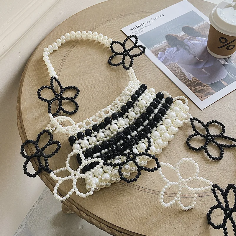 

Handmade Beaded Pearl Weaving Fairy Handbag Hollow Flower Shoulder Hand-held Portable Mobile Phone Dinner Crossbody Girl Bag