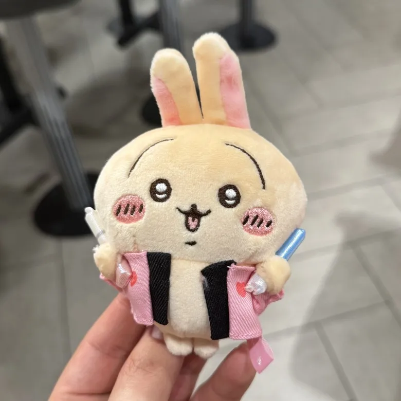 Фото Плюшевая игрушка-брелок Usagi Take Light Stick в виде веера и очков в форме сердца, подвеска для сумки через плечо, подарок на день рождения для друзей ﻿ №5