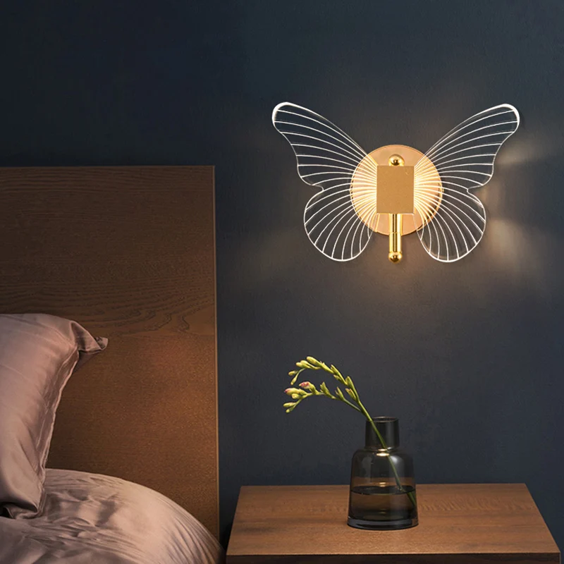 

Светодиодные прозрачные Настенные светильники в виде бабочек для коридора, спальни, гостиной, украшение для лестницы, креативные художеств...