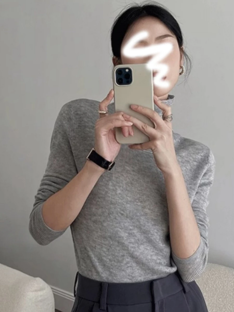 Водолазка во французском стиле вязаный свитер для женщин осень и зима 2024