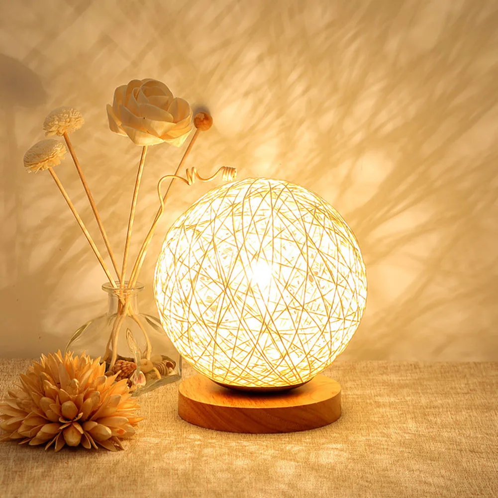 

LED Moon Table Lamp Wood Table Ball Light Dimmable Linen Ball Rattan Lampshade USB Bedroom Bedside Night Light Home Decorations