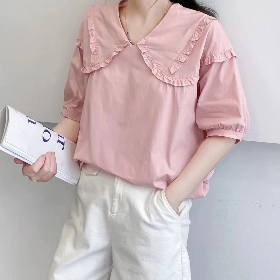 

2022 summer solid color V-neck short-sleeved t shirt casual White