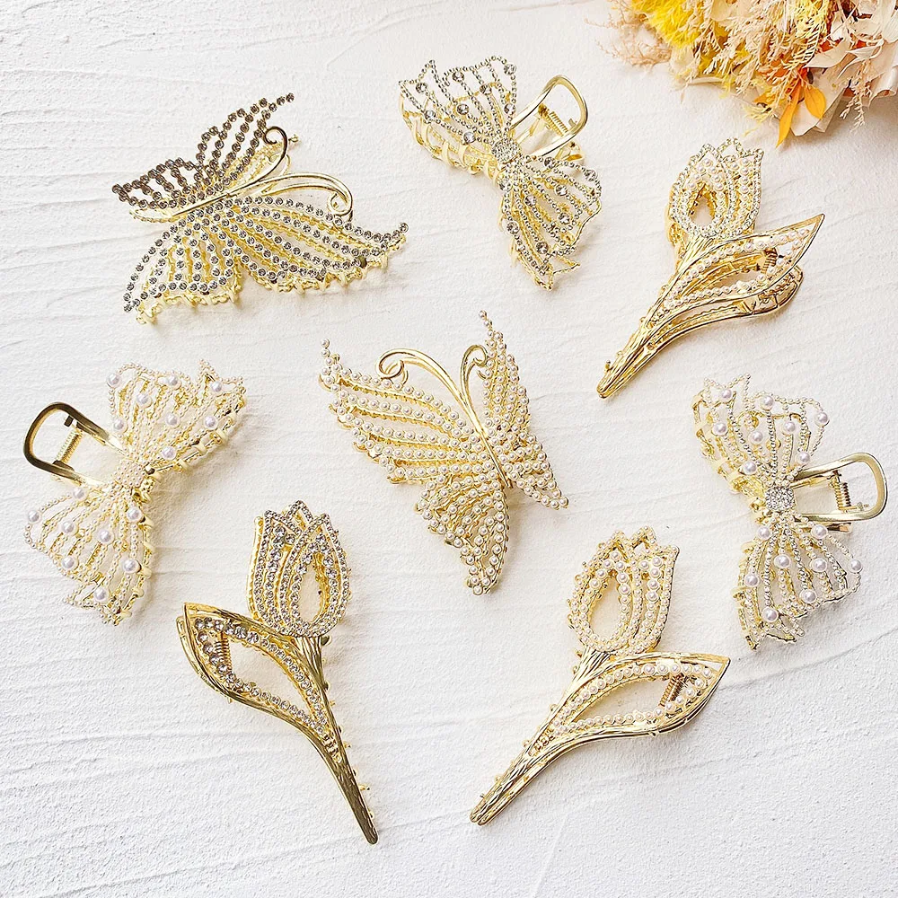 

2022 New Korean Rhinestone Pearl Butterfly Hair Claws Crabs For Women Girls Hair Accessories Shine Crystal Hair Clips Hairpins
