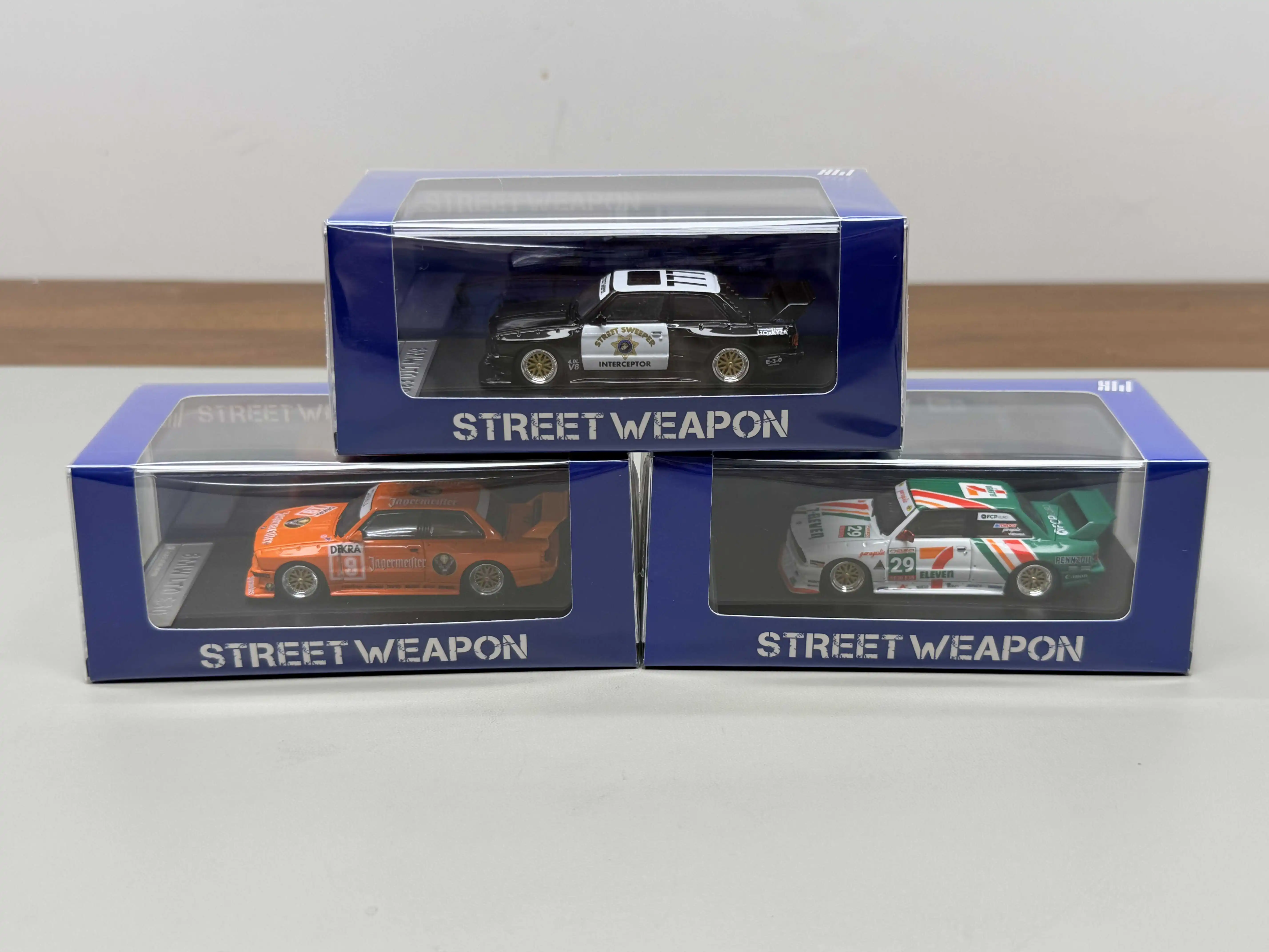 Масштабная модель автомобиля BMW E30 M3 LTO из литого металла, 1:64 (art.: 3920db00c427d) - 3920db00c427d