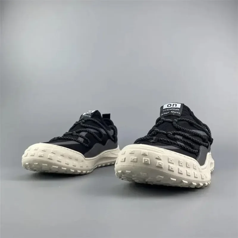 Дышащие мужские кроссовки из сетчатой ткани на толстой платформе