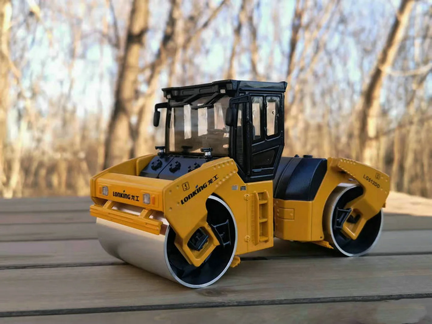 

Ролик дорожный LONKING LG512DD с двумя барабанами, 1/35