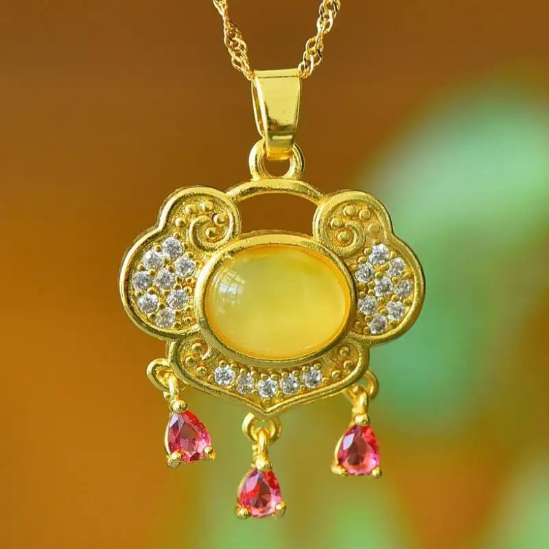 

Natural Amber Necklace Women Healing Gemstone Fine Jewelry Genuine Baltic Ambers Ruby Tassel Zircon Lucky Lock Pendant Necklaces