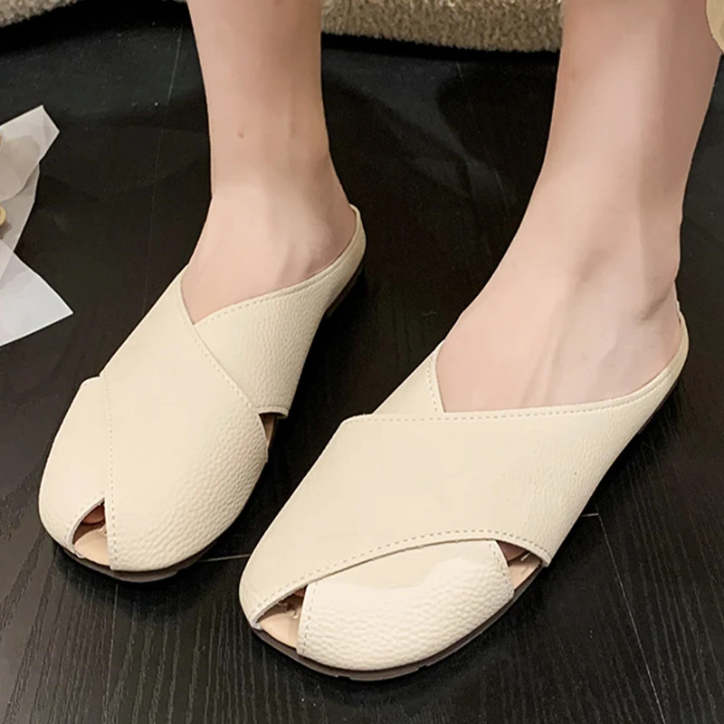 Fashion Women Slippers Leather Women's Outdoor Slippers Anti-slip Slides Comfortable Flat Shoes Lightweight 35-40 Free Shipping