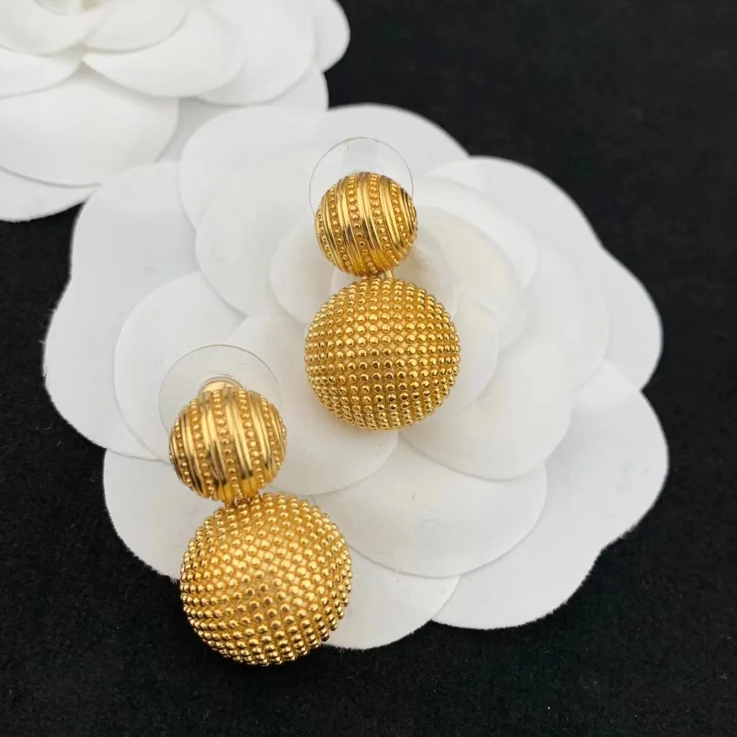 

Hemisphere Polka Dot Earrings Vintage Engraved Textured Peanut Earrings Earrings