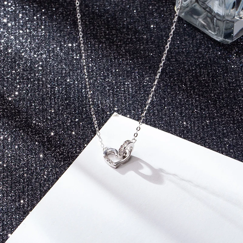 

With you in my heart, s925 sterling silver necklace, heart studded with diamonds, and a versatile Korean collarbone chain, 7565