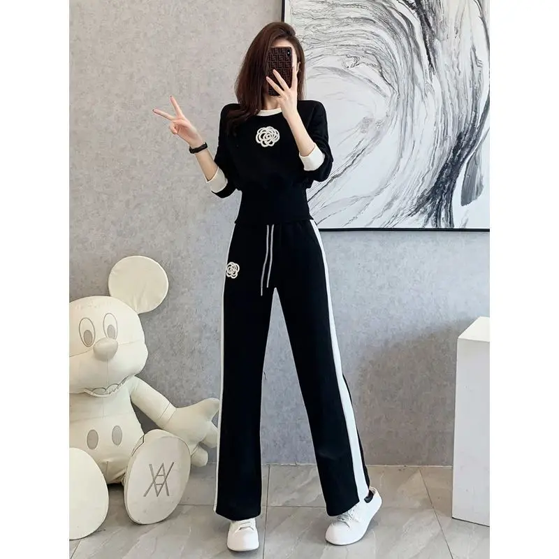 

Casual Fashion Set Women's Autumn 2022 New Western Style Slimming round Neck Sweater Sports Wide Legs Trousers Two-Piece Set